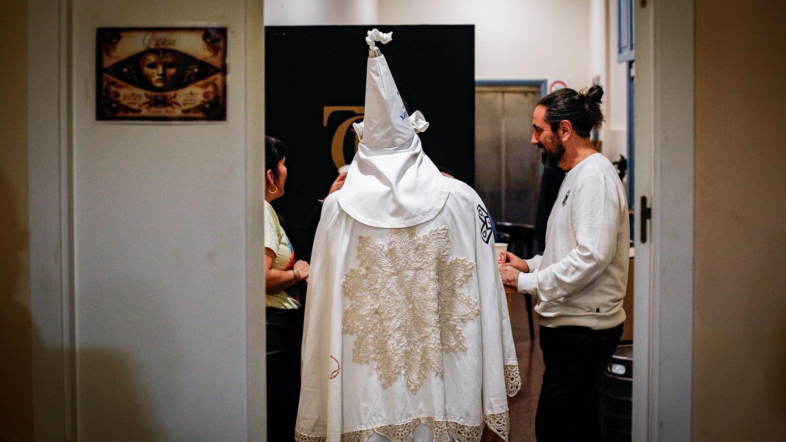 Búscate entre las mejores imágenes de la primera sesión de cuartos de final del COAC 2025