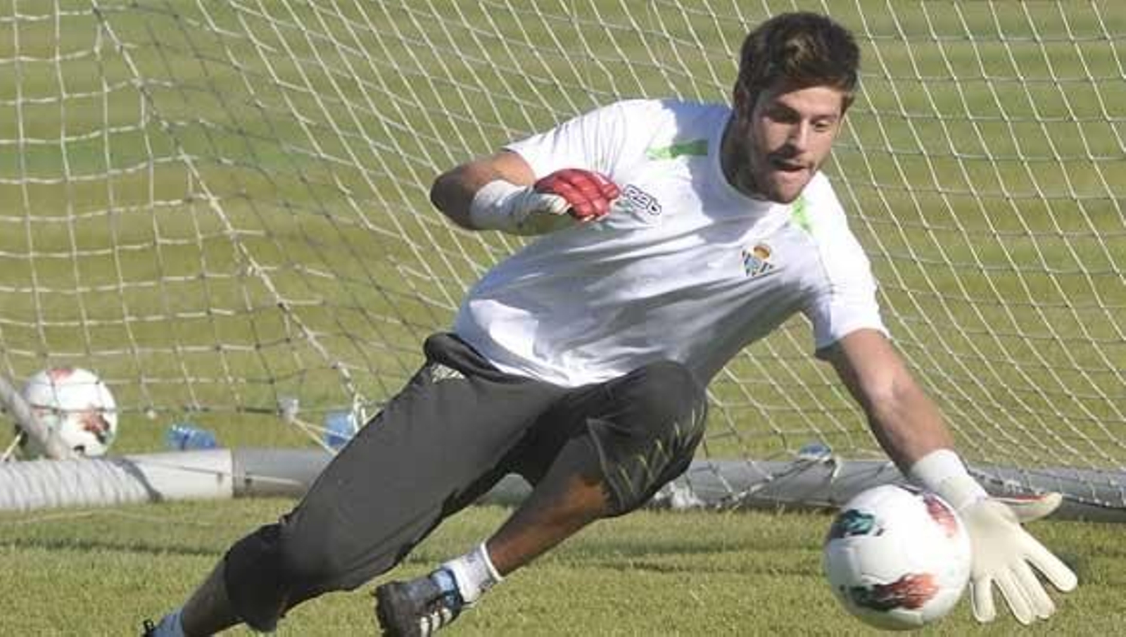 Fabricio, dispuesto a "explotar" en el Betis