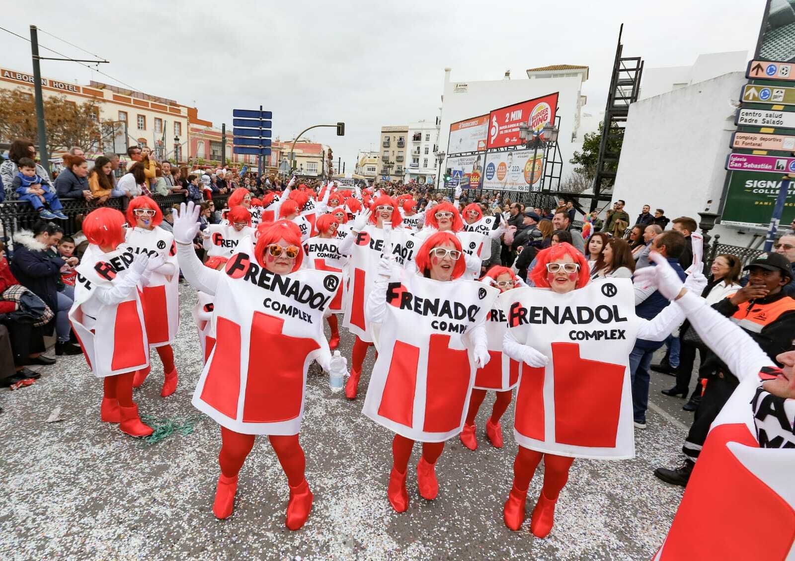 Imágenes de la Cabalgata del Humor en Chiclana