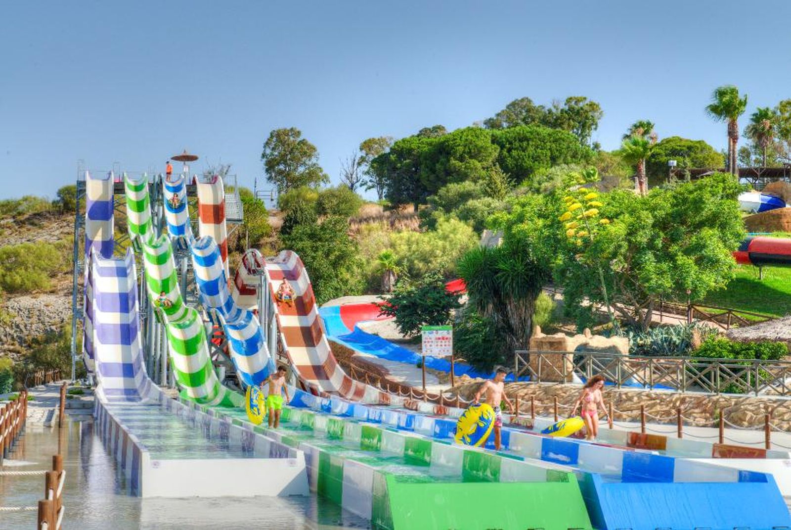 Aqualand Bahía de Cádiz reabrirá sus puertas el próximo día 17 de julio.