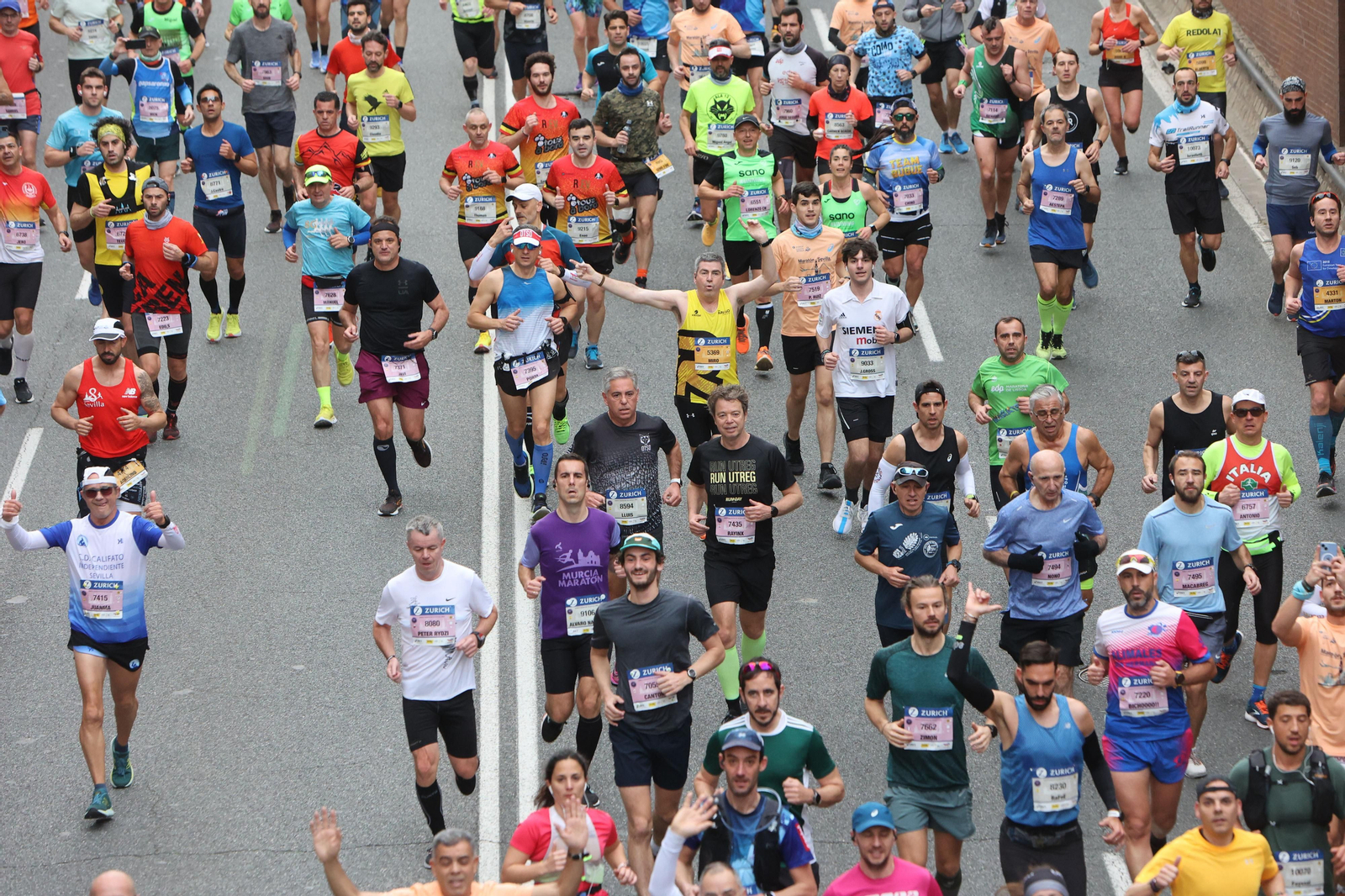 Búscate en la maratón de Sevilla 07