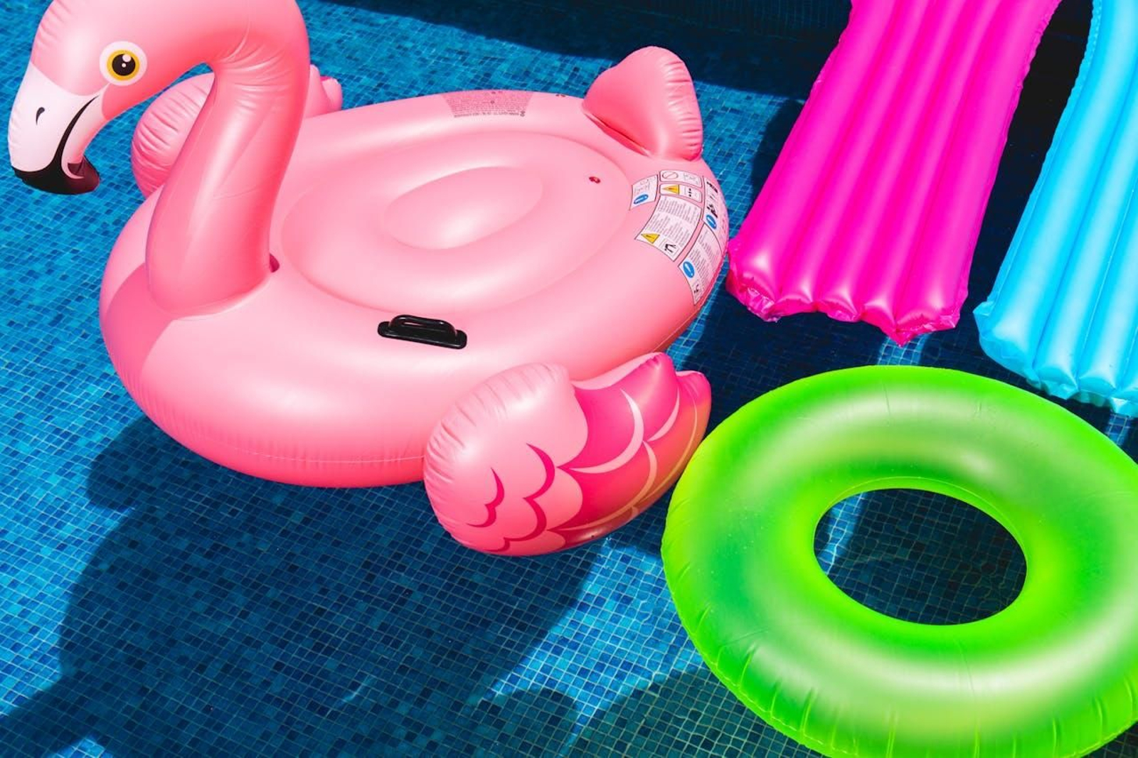 Alquila una piscina privada por horas en Jaén y pégate un día de asueto con amigos y familiares.