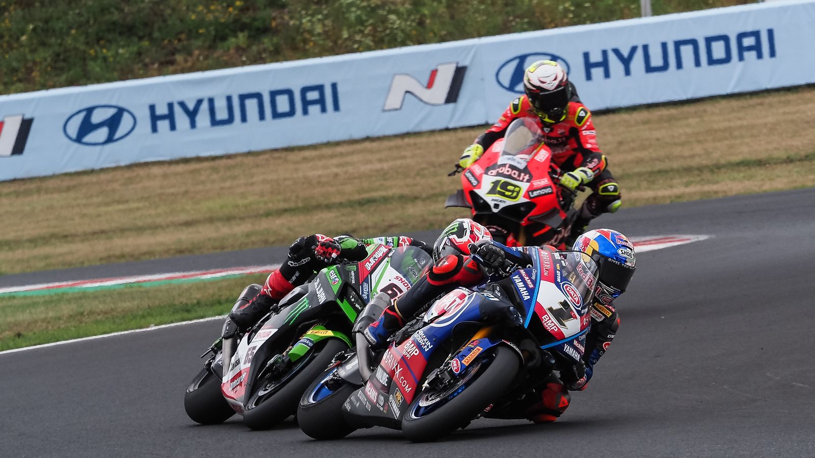 La lucha entre los primeros clasificados ha sido titánica.