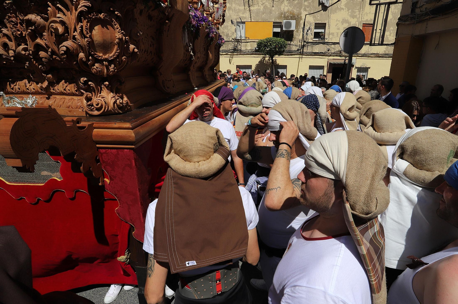 Imágenes de la procesión de La Salud en Huelva