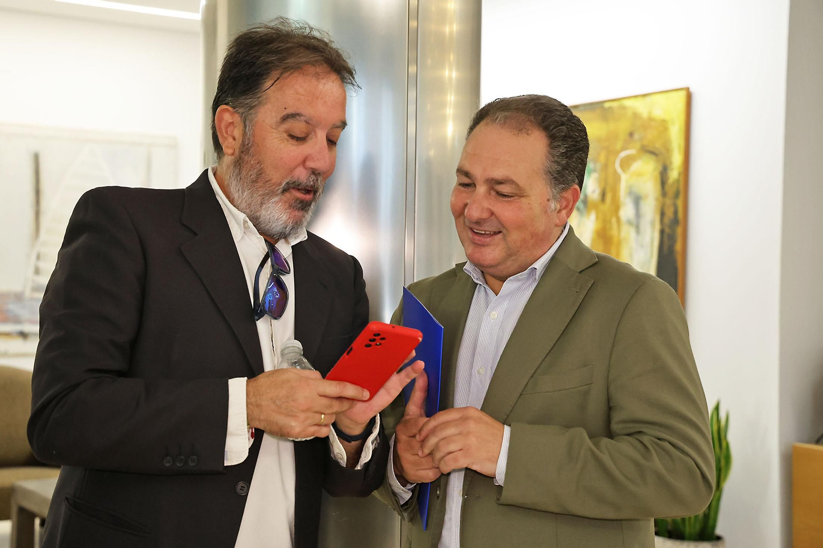 Imágenes de la presentación de la revista de Turismo "Huelva Tu Destino"