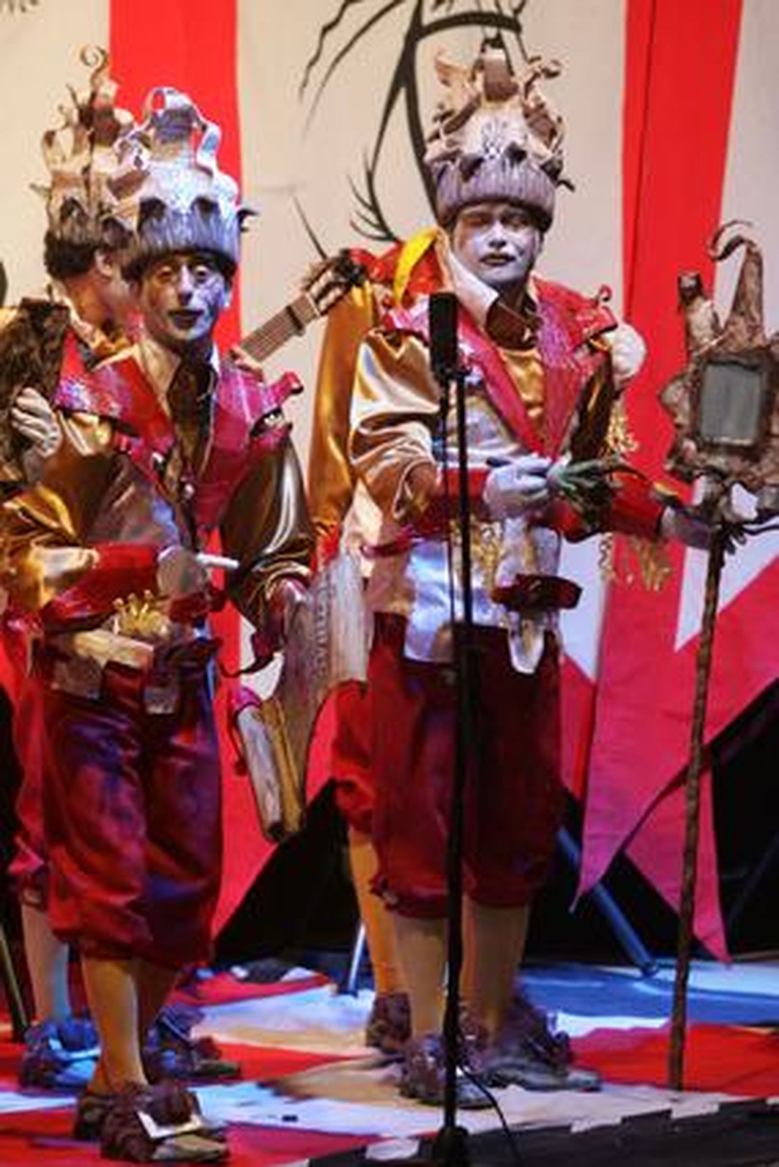 La agrupación 'El tablero'./Fotos:J.M.Quiñones

Foto: J.M.Q.