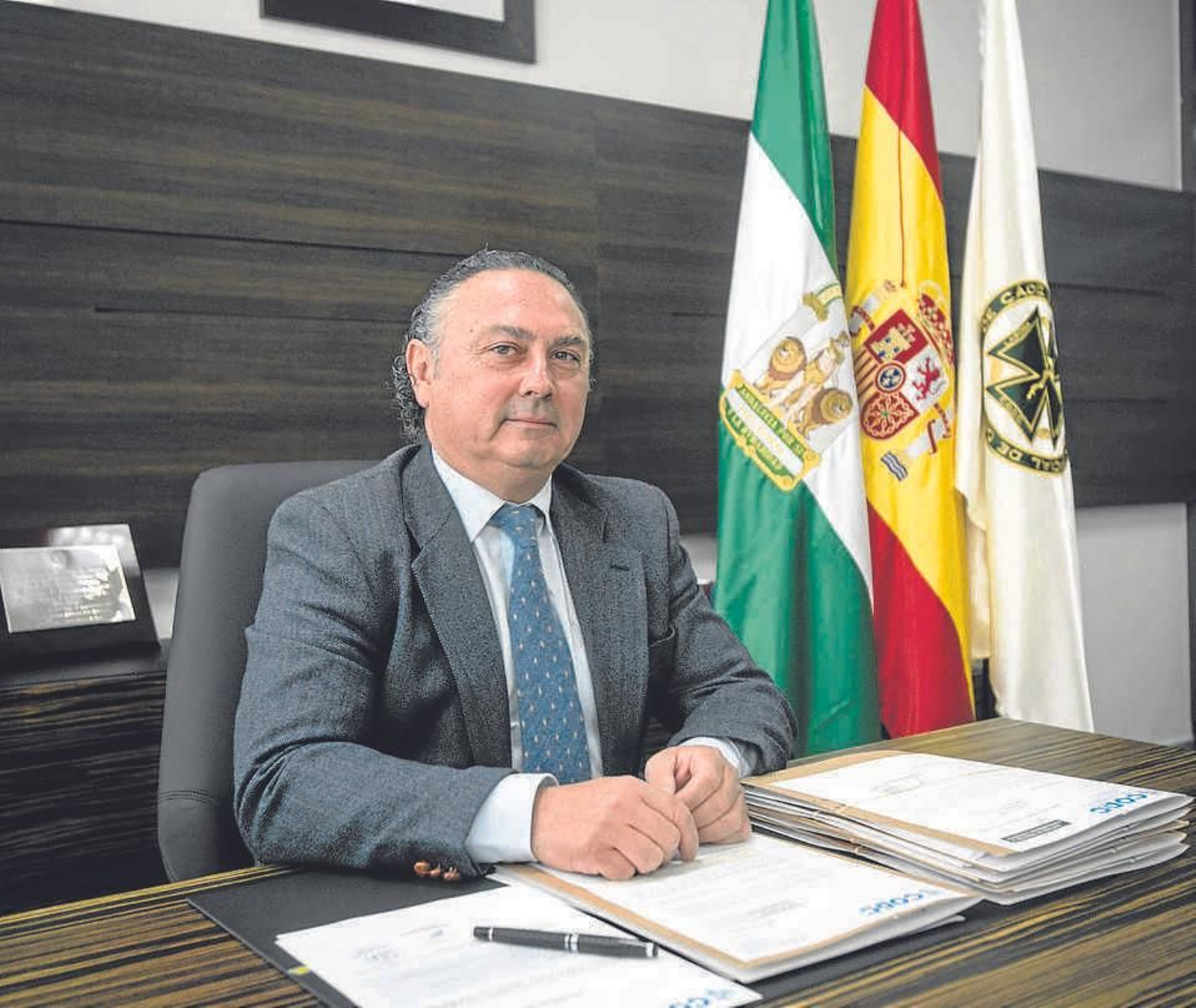 Ángel Carrero Vázquez. Presidente del Colegio Oficial de Dentistas de Cádiz Ángel Carrero Vázquez. Presidente del Colegio Oficial de Dentistas de Cádiz