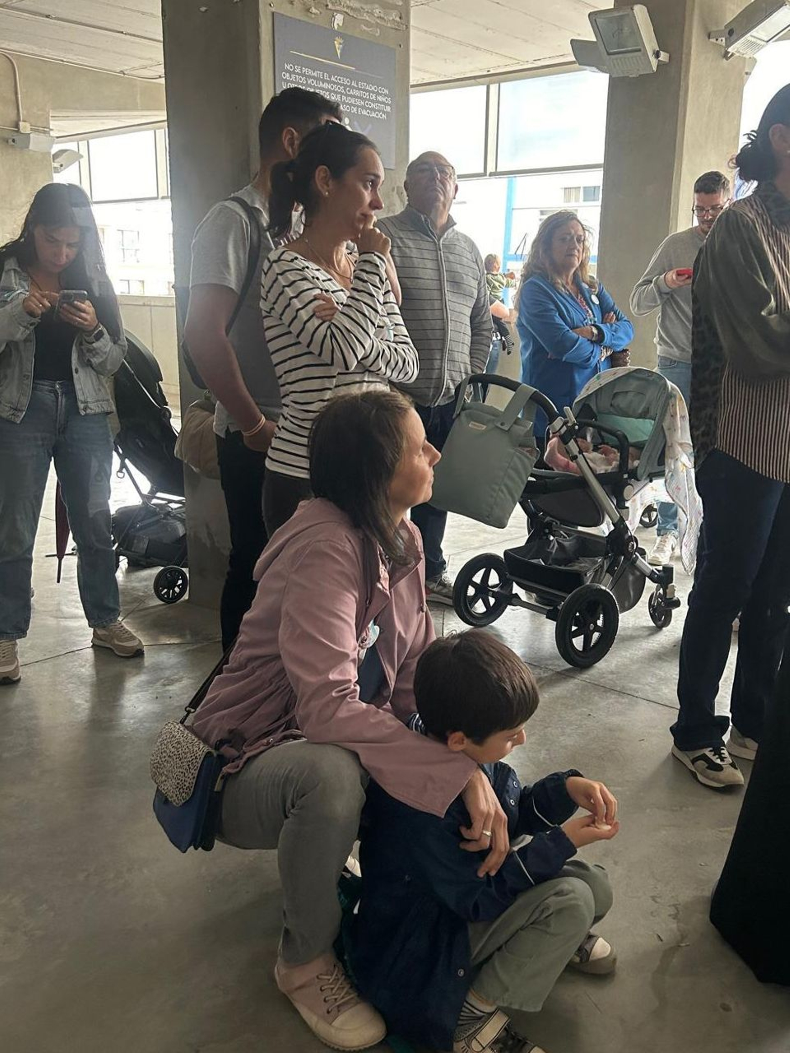 Muchas madres y padres, e incluso abuelas y tías, afectadas por la muerte perinatal de un bebé, acudieron a la convocatoria de la asociación Matrioskas