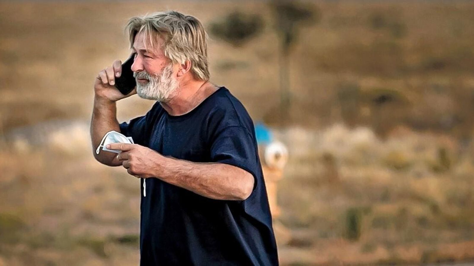 Alec Baldwin, durante el rodaje de 'Rust'. Alec Baldwin, durante el rodaje de 'Rust'.