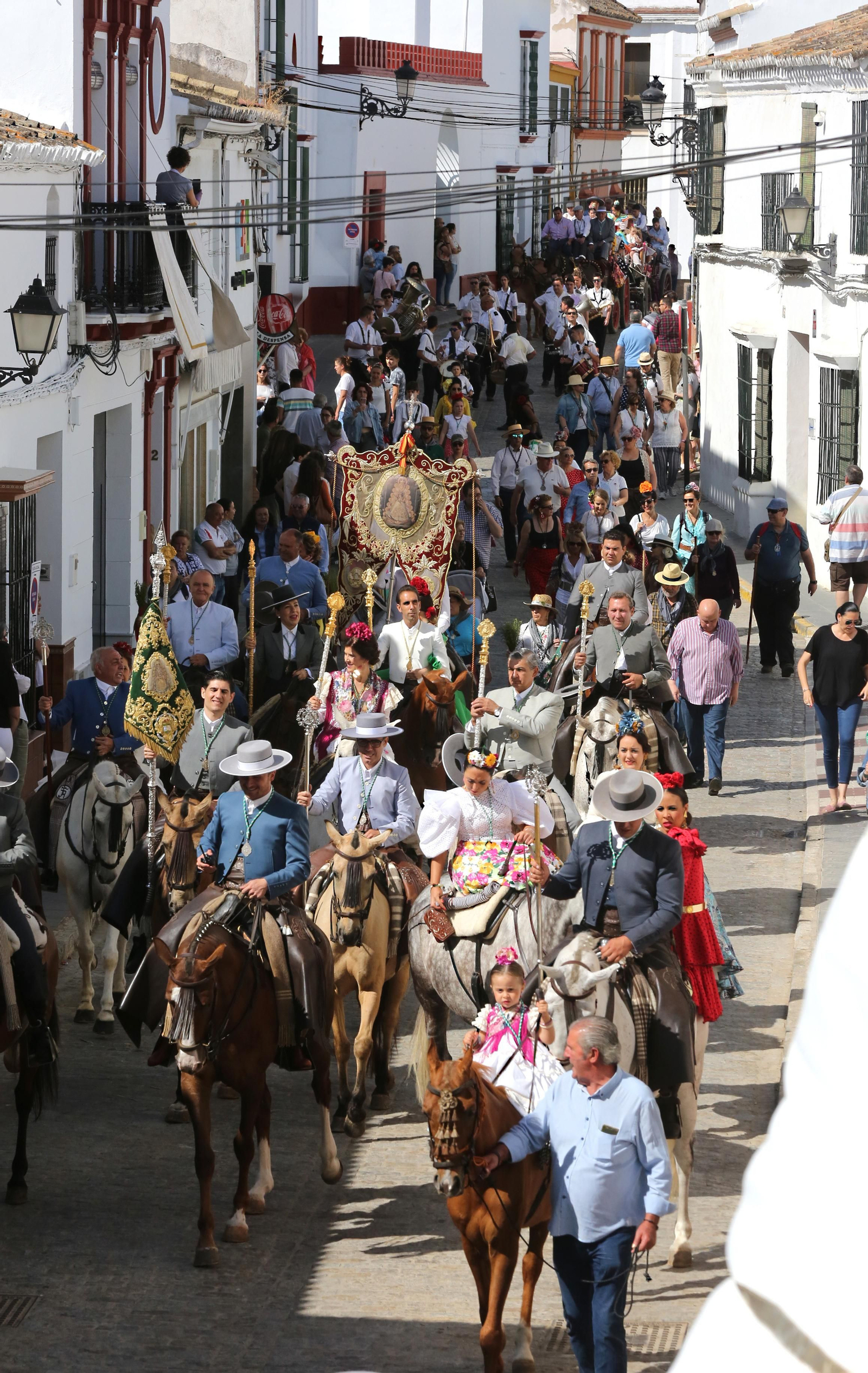 Imágenes de la Hermandad Matriz de Almonte en El Rocío 2019