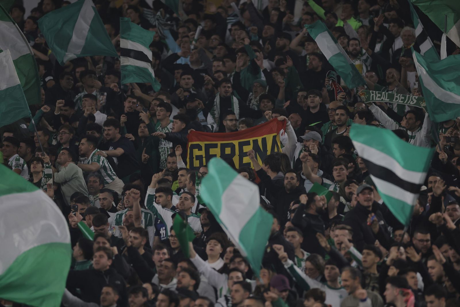 Búscate en las fotos del Betis - Atlético de Madrid