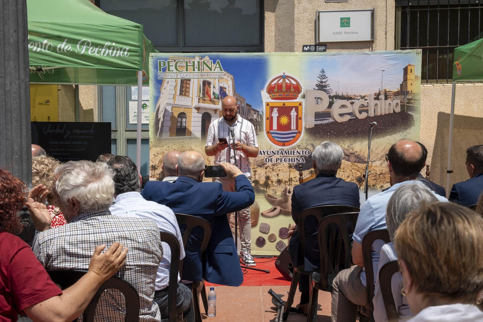 Las imágenes del homenaje a Juan Mañas, víctima del caso Almería