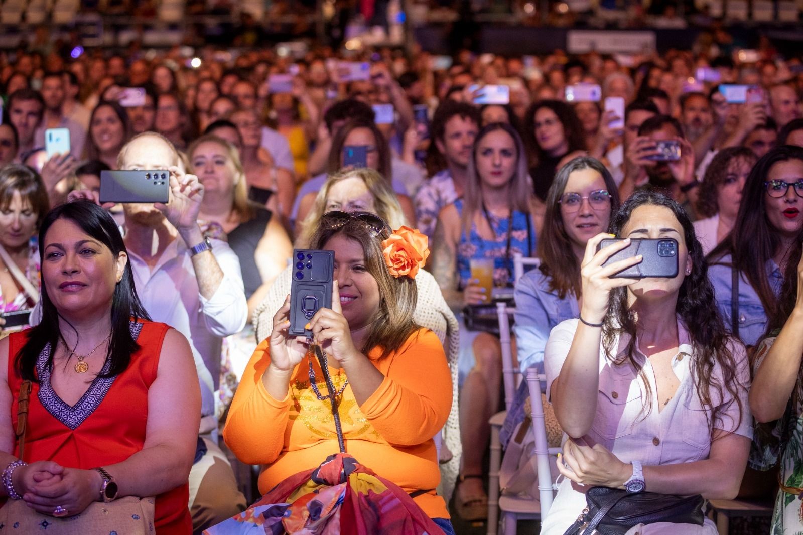 Búscate en las imágenes del concierto de Carlos Rivera en Concert Music Festival de Chiclana.