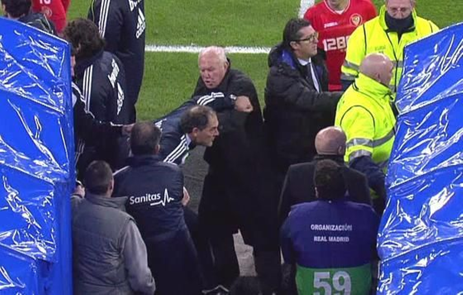 El Sevilla cae en el Bernabéu pese a jugar con un jugador más durante casi media hora. / EFE