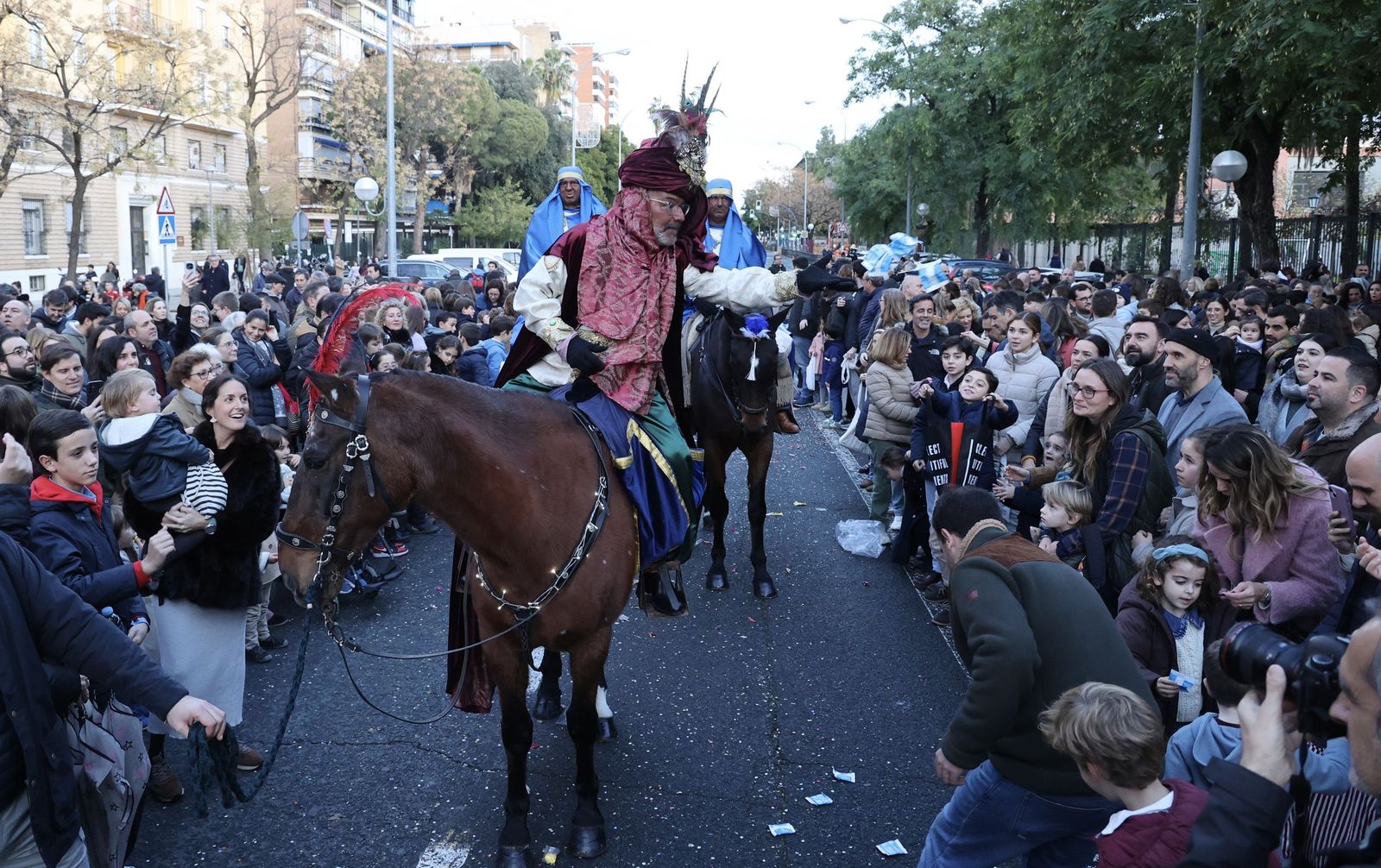 Las fotos del Heraldo de los Reyes Magos en Nervión
