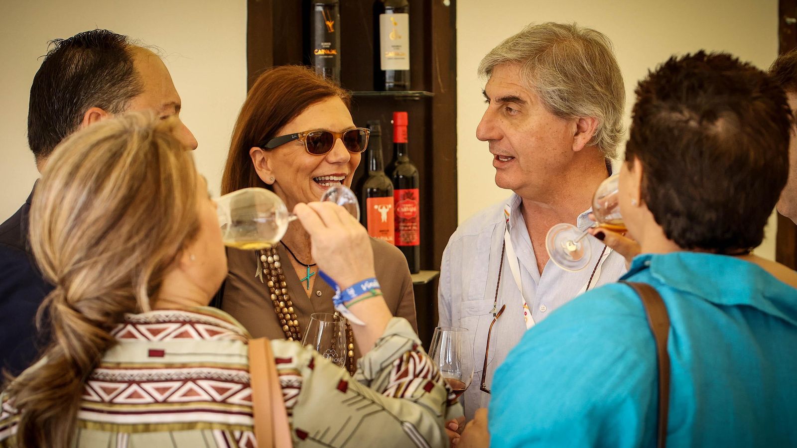Jaime Carvajal, de Carvajal Wines, en su stand en los jardines de San Fernando.