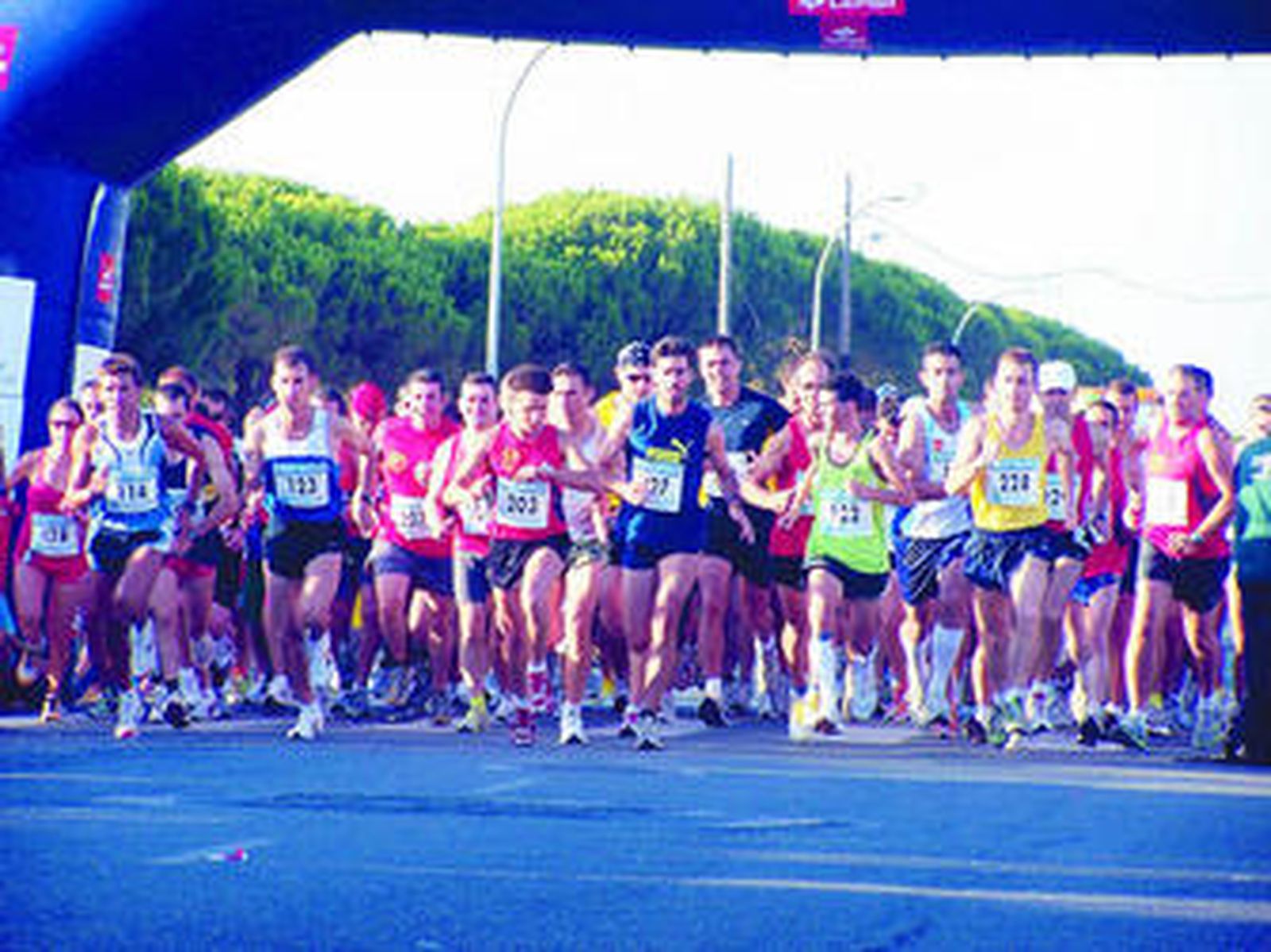 La carrera disputada en Mazagón contó con una gran participación.