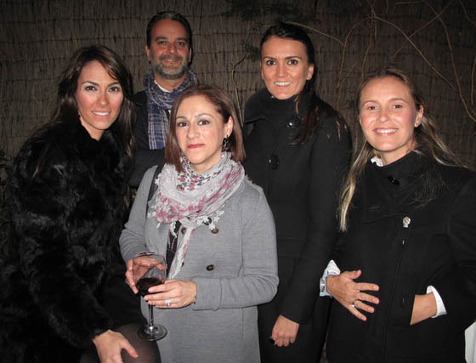 Auxi Chávarri, José María Nieto, Lucía Casal, Rocío León y Valme García.

Foto: Victoria Ramírez