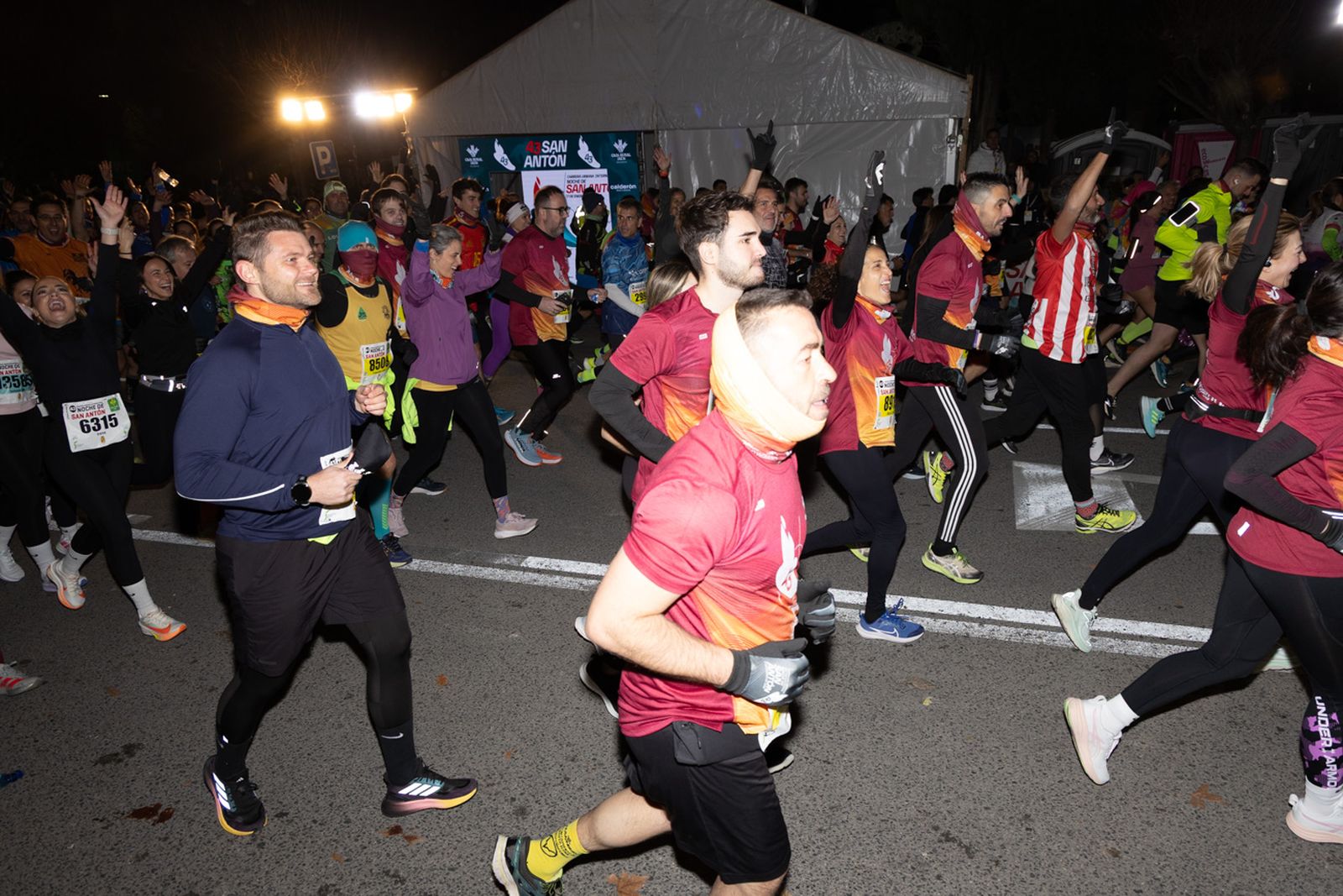 Encuéntrate en la salida de la Carrera de San Antón 2026, en imágenes (2)