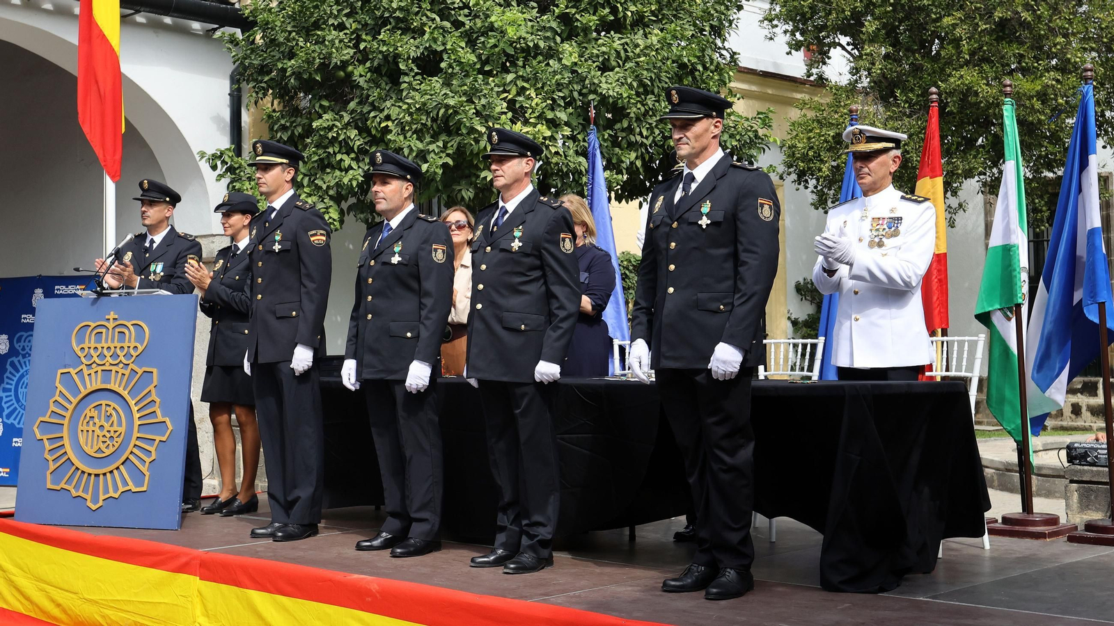 Imágenes del Día de la Policía Nacional en las Bodegas Fundador de Jerez