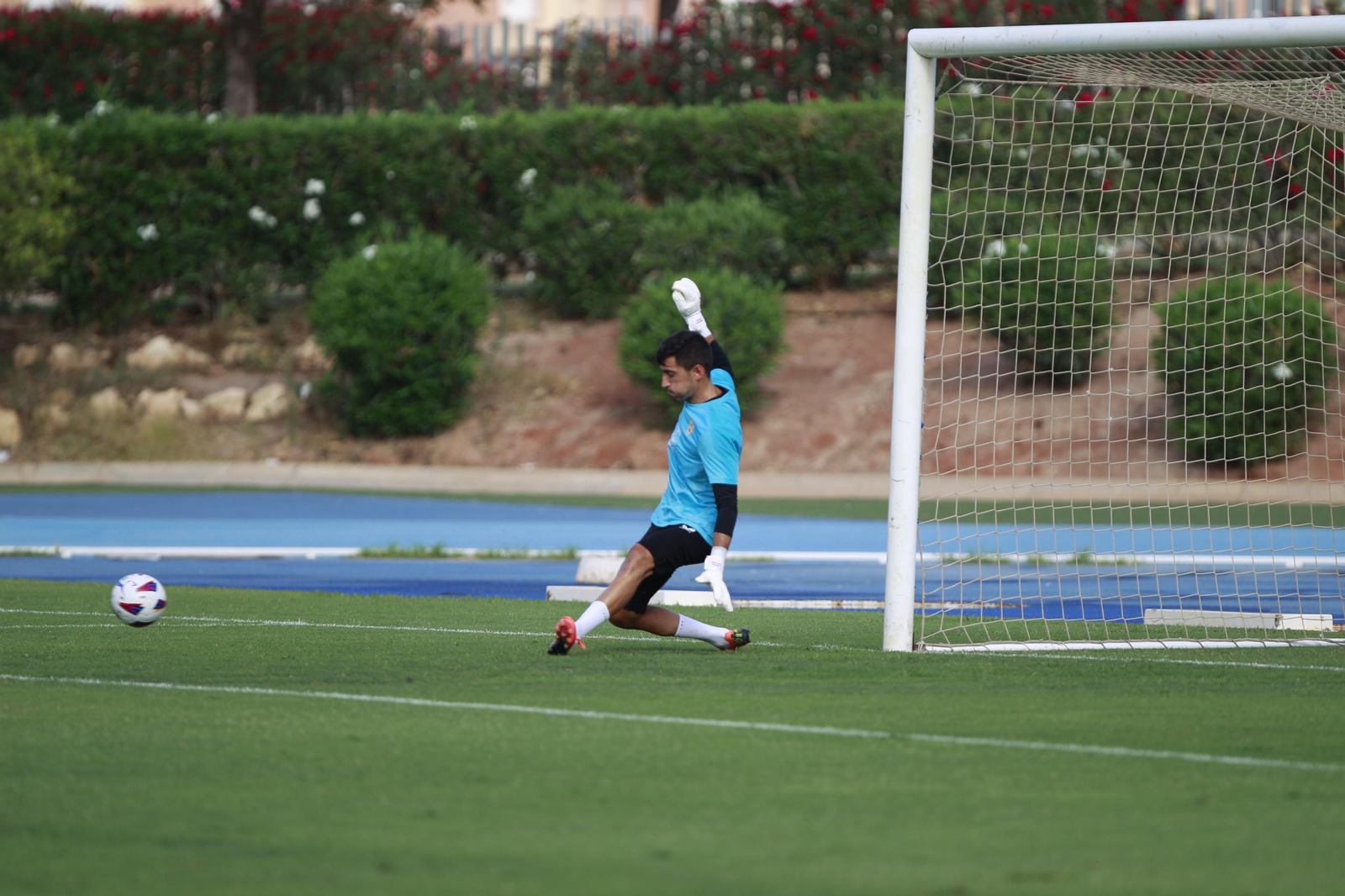 Primer entrenamiento de la temporada 2023-2024 para la UDA