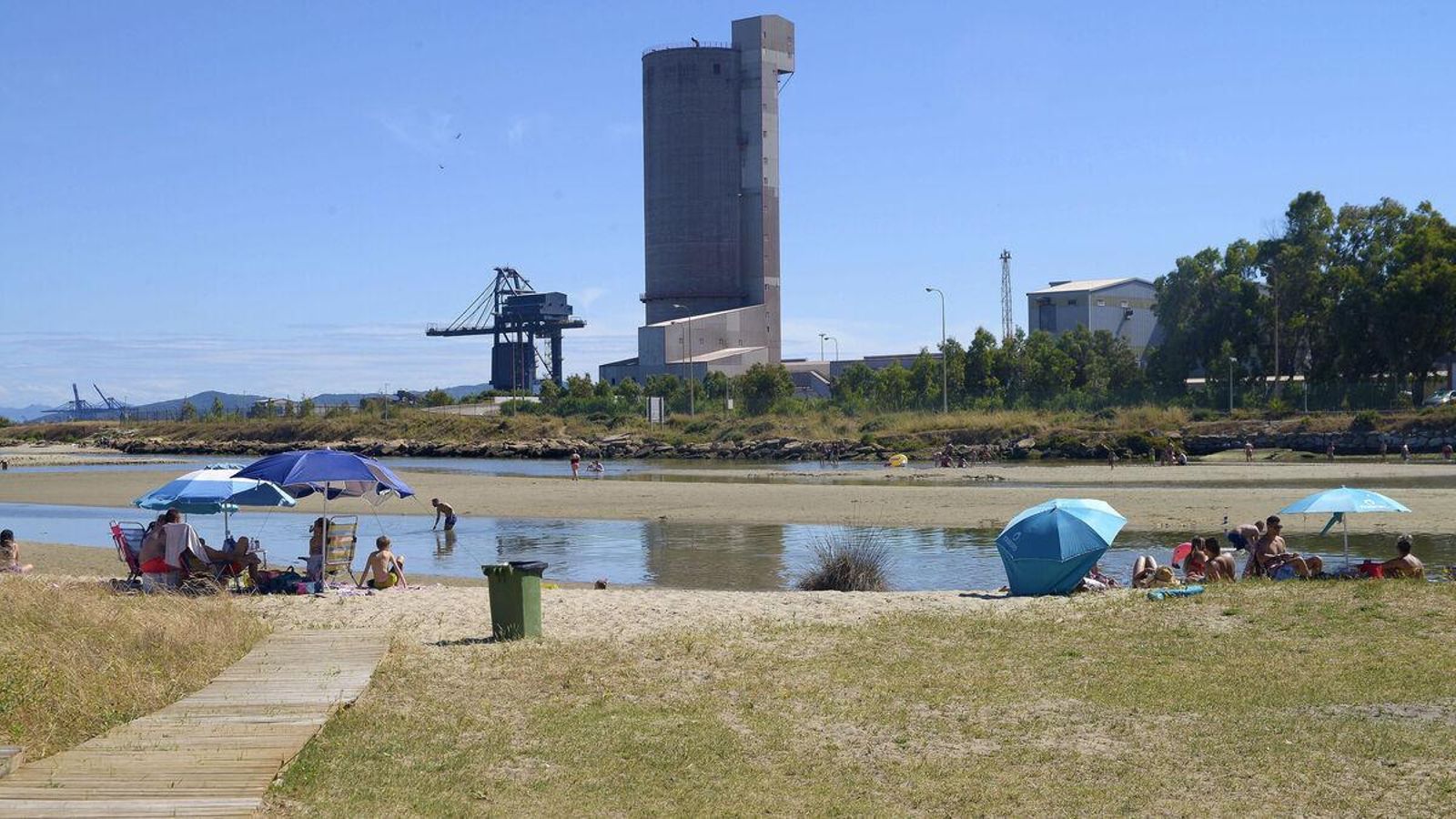 Playa de Guadarranque.