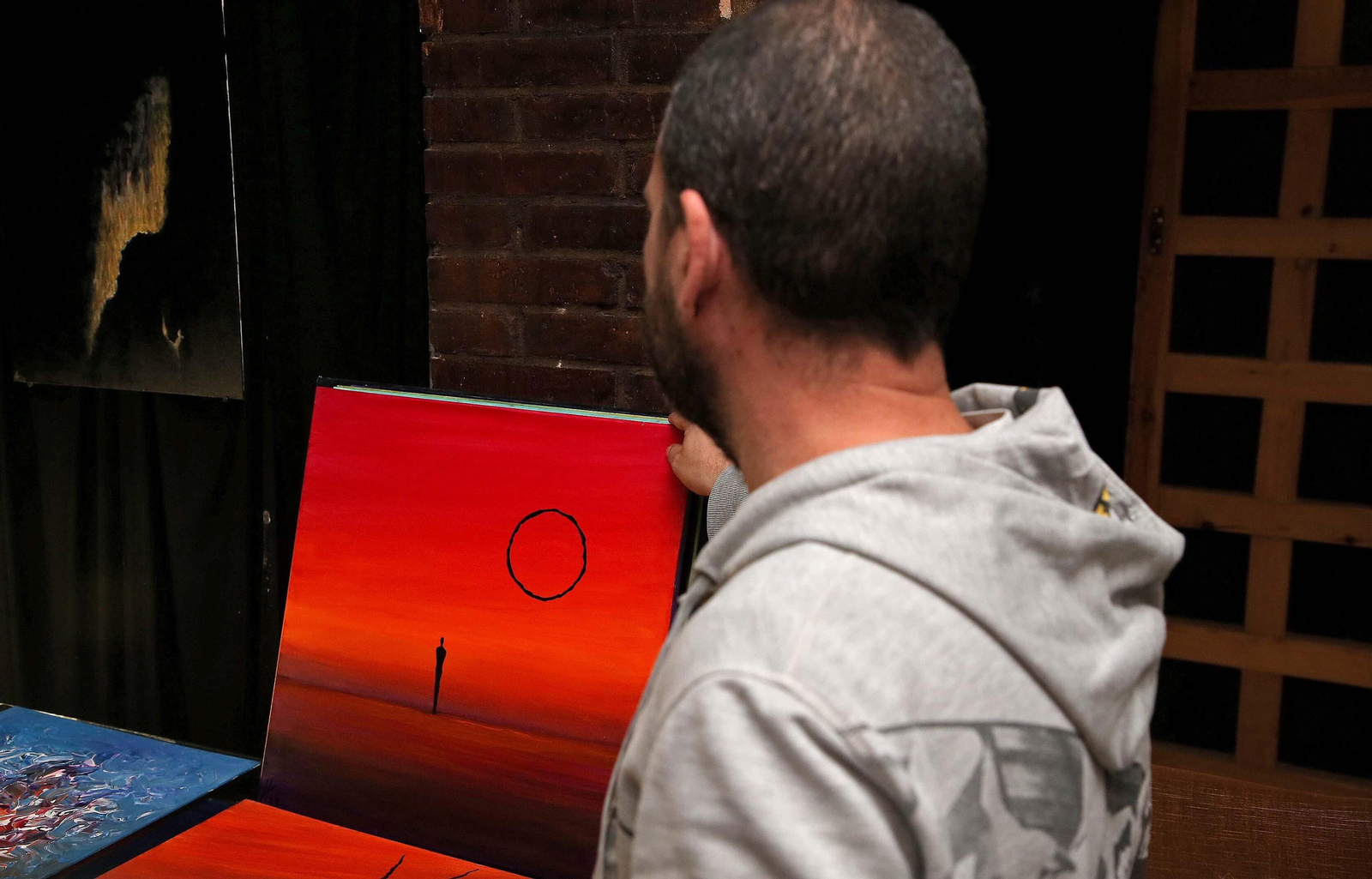 ' Primitivo',  la exposición de Óscar Hidalgo en imágenes