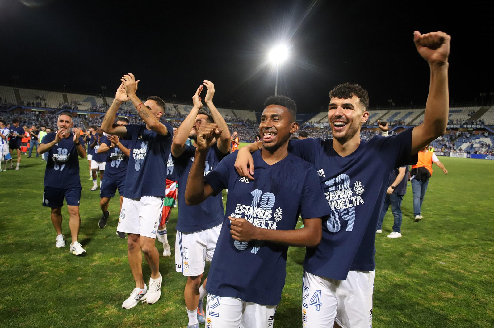 Las imágenes del ascenso del Recre a Primera RFEF