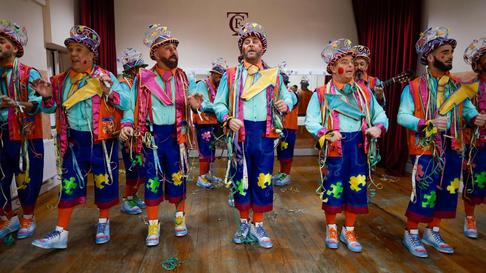 Búscate entre las mejores imágenes de la decimoctava sesión de preliminares del COAC 2025