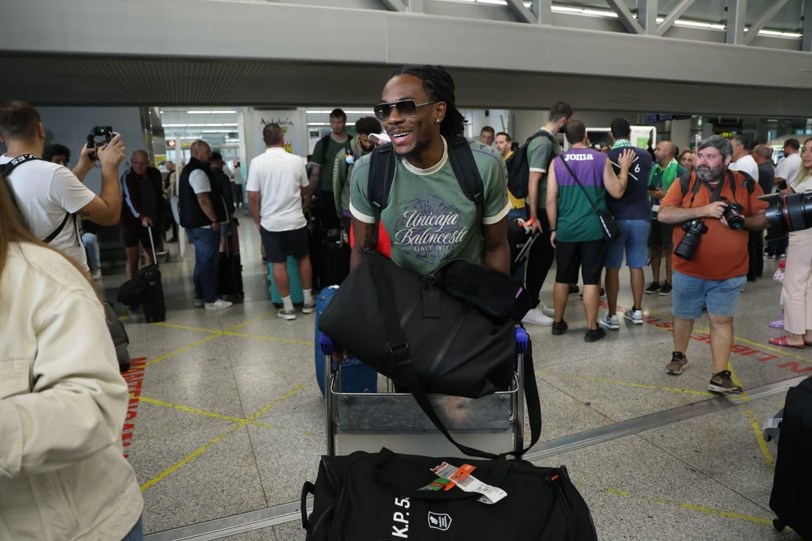 El Unicaja brinda la Copa Intercontinental con la afición