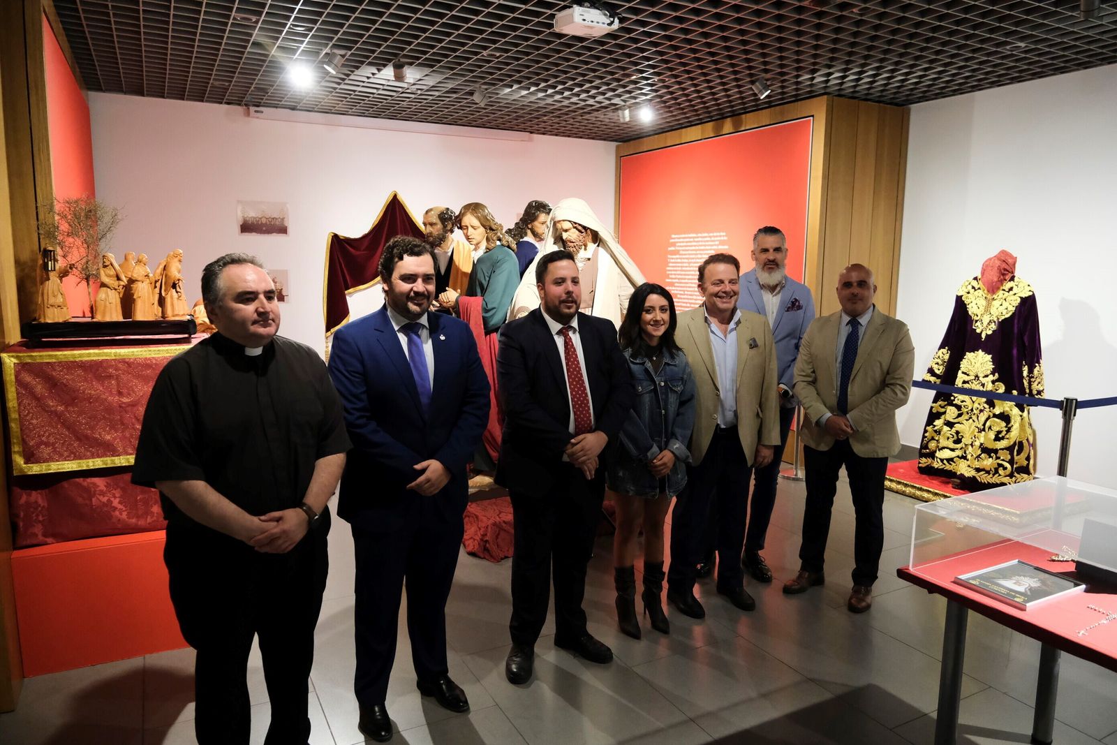 Las imágenes de la exposición del décimo aniversario de la Salud de Córdoba en la Fundación Cajasol