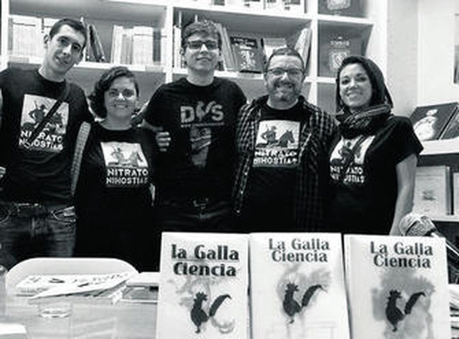 Los coordinadores de la revista 'La Galla Ciencia' en una presentación en Valencia.