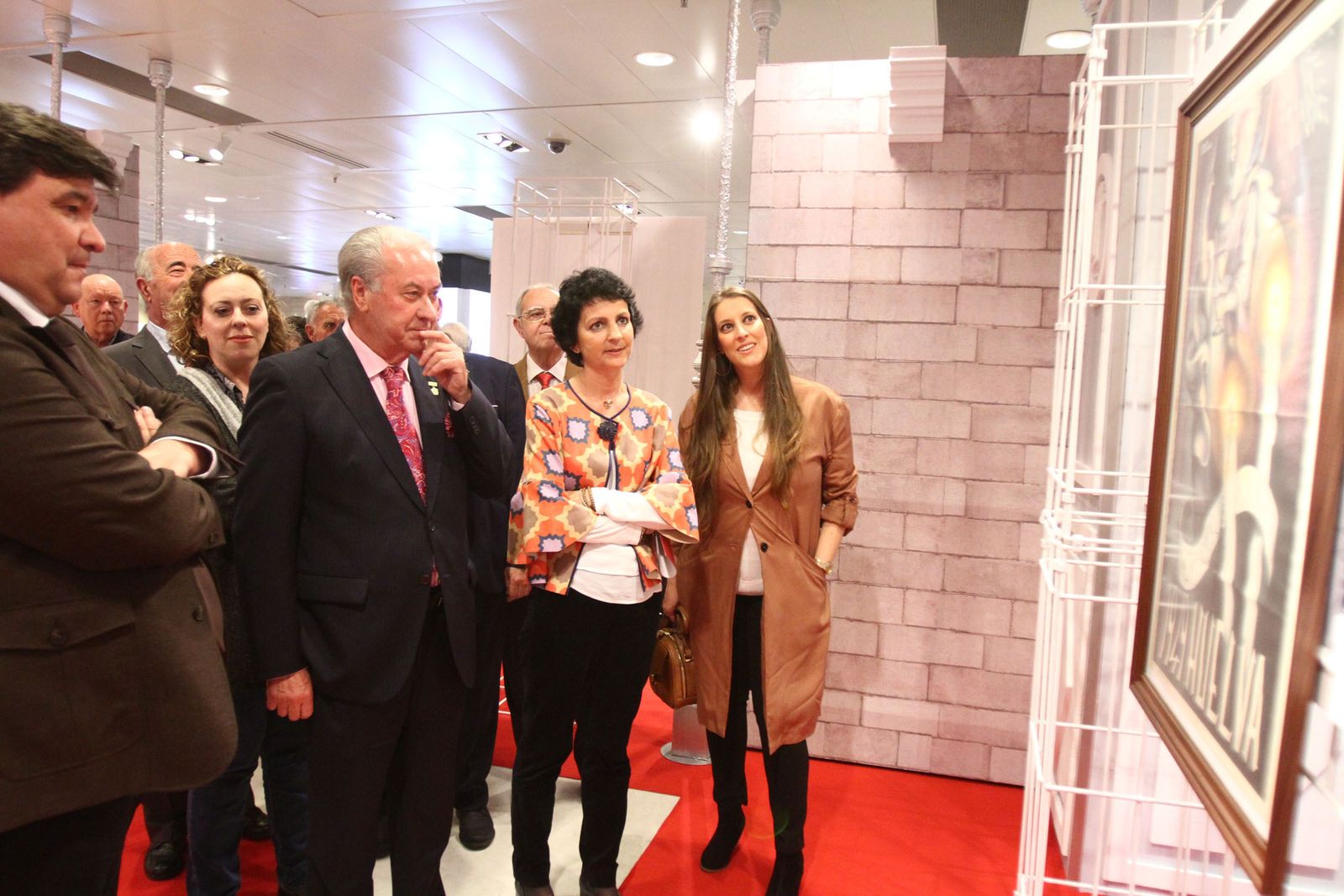 Se inaugura la exposición 'Cera y ruán' en el Corte Ingles