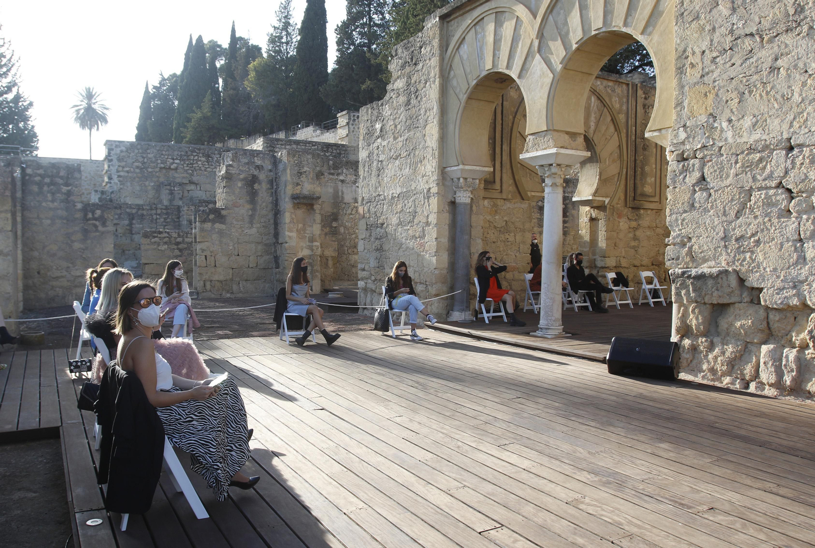 El desfile de Juana Martín en Medina Azahara, en fotografías