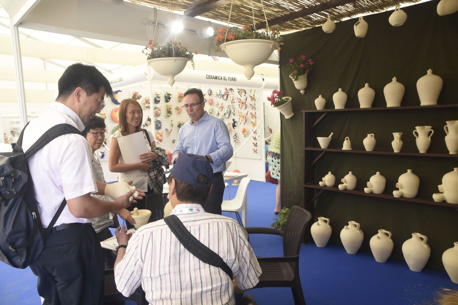 Un expositor en una edición anterior de EnBarro.