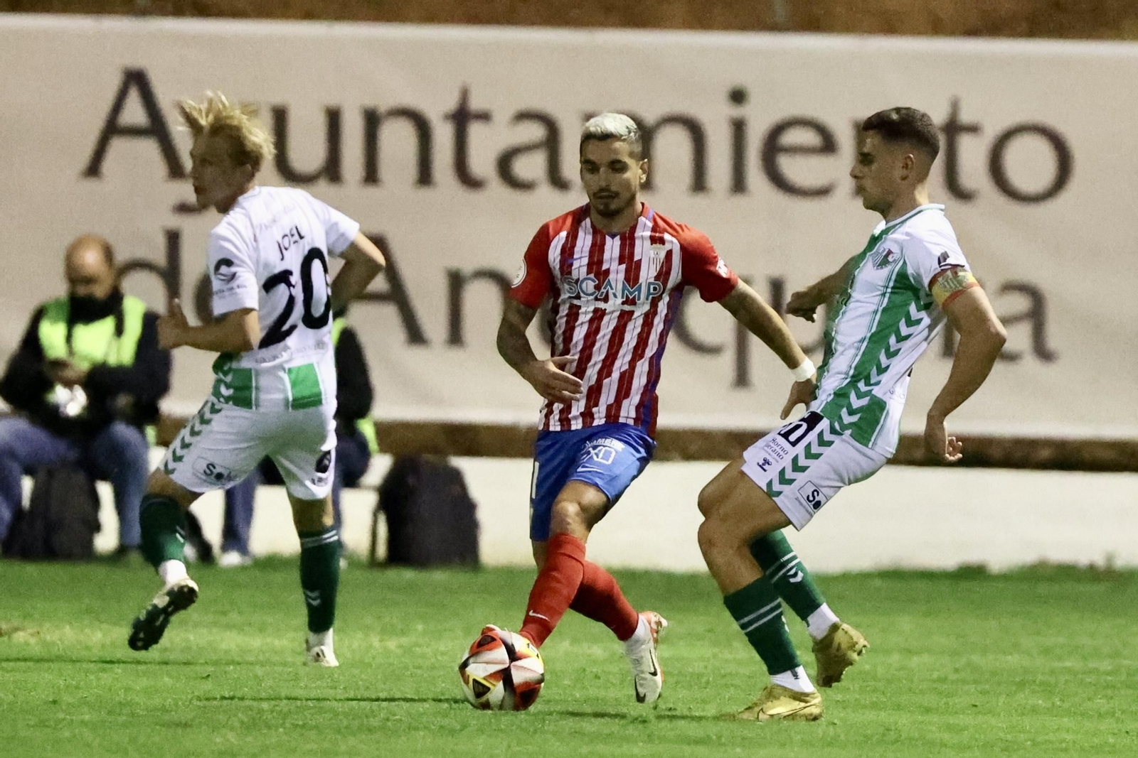 Las mejores fotos de la victoria del Algeciras en Antequera