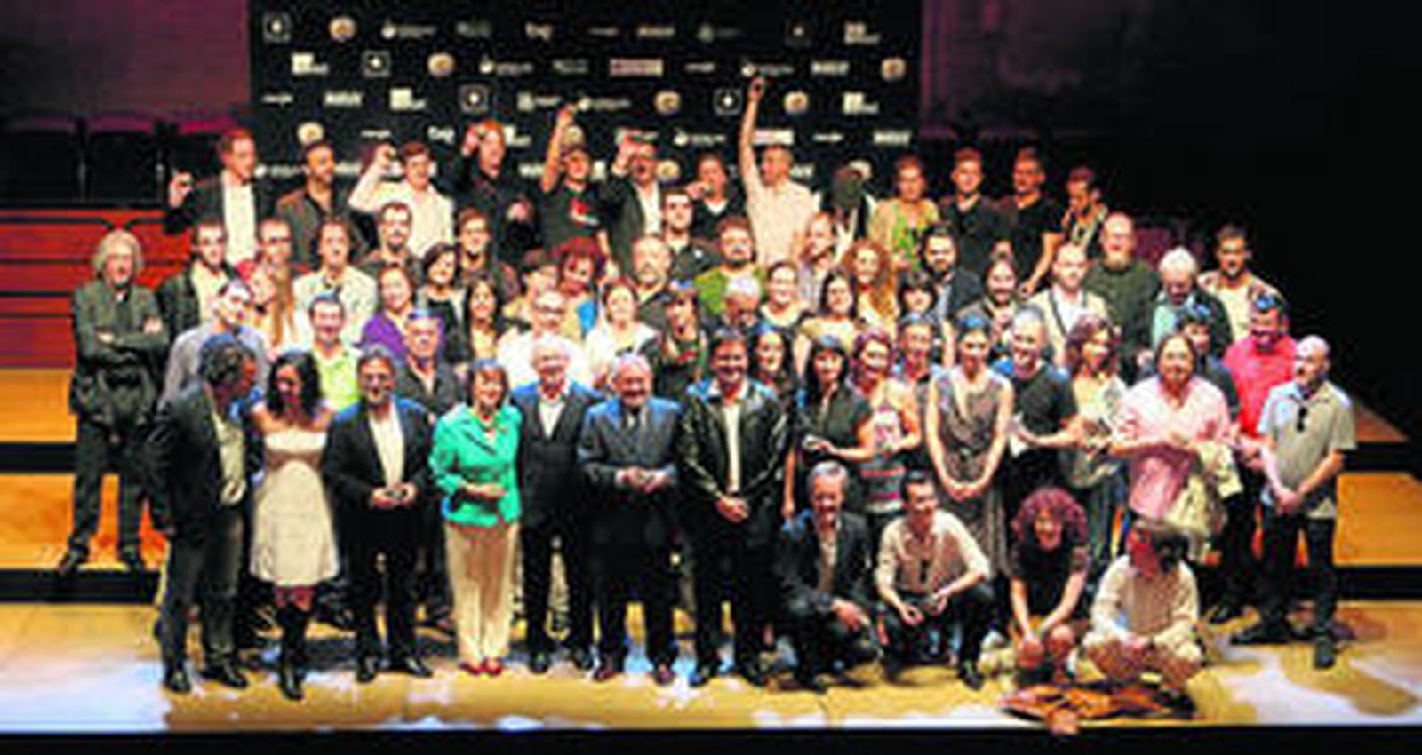 Un encuentro familiar del teatro y la danza