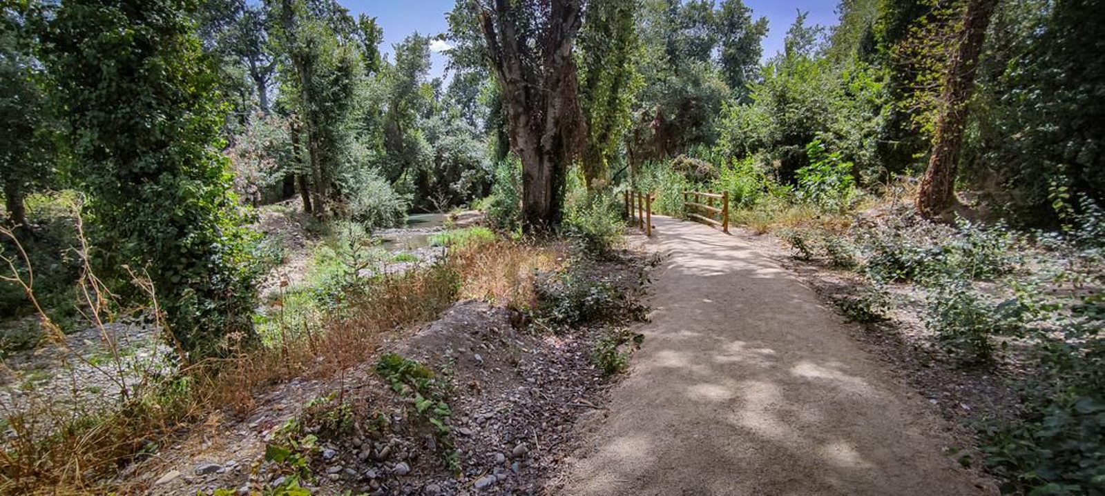 Ruta senderista y por el agua en Los Cañones de Río Frío de Jaén