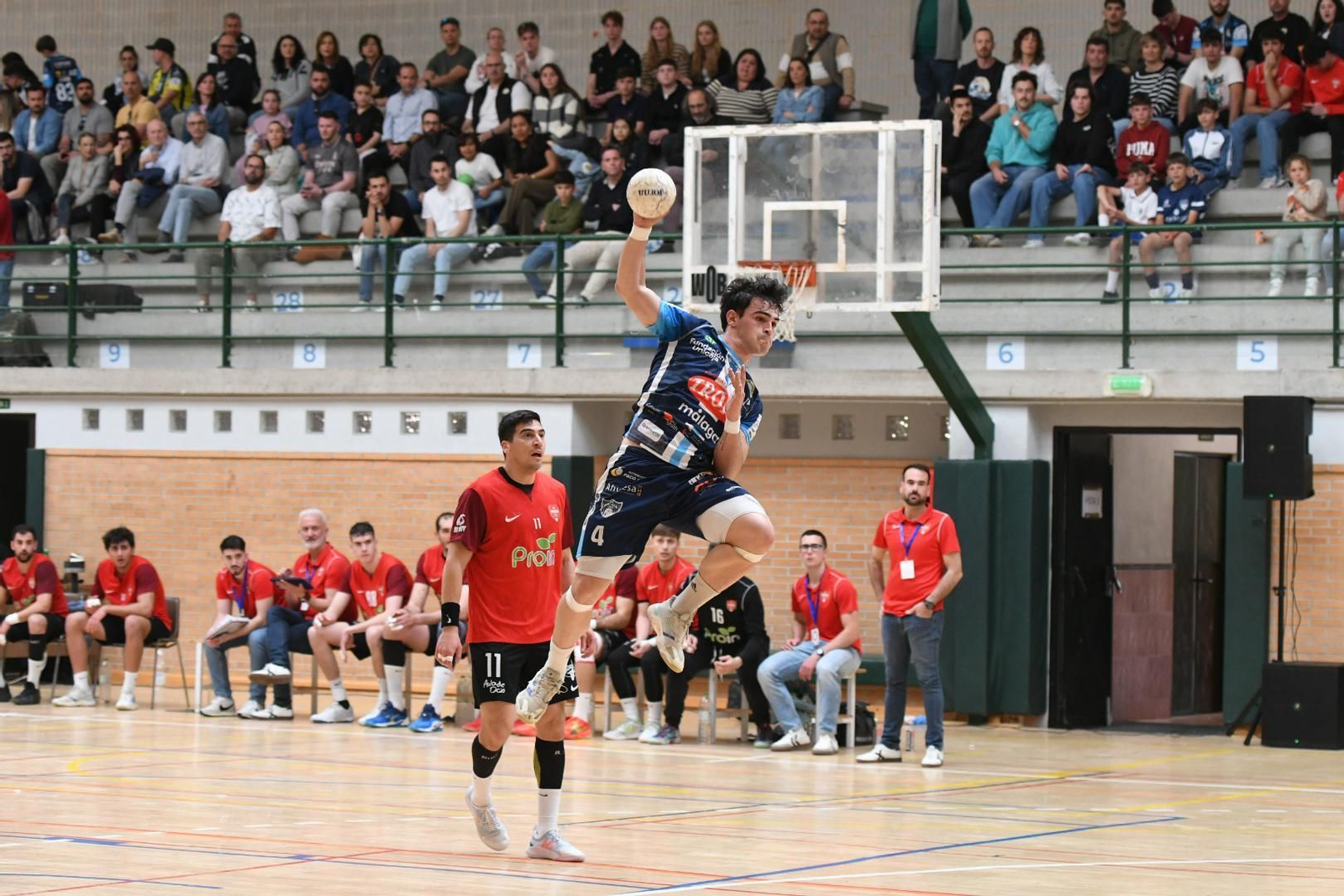El Trops Málaga se lleva el derbi ante el Proin Sevilla