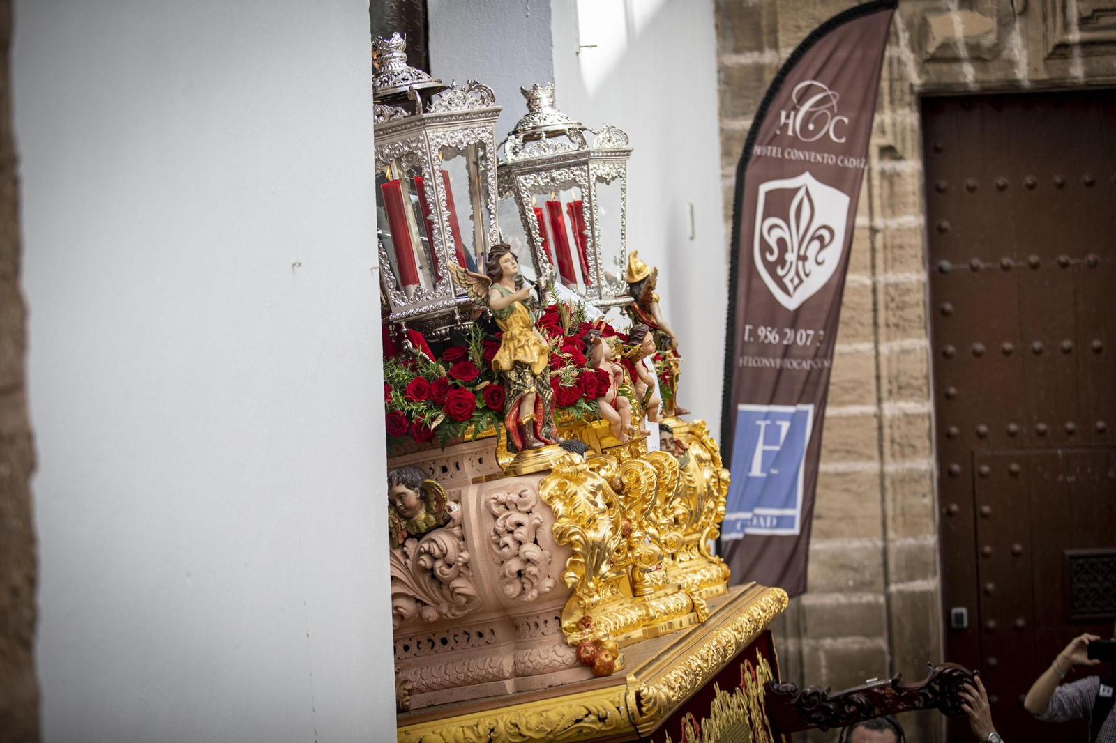 Las imágenes de la cofradía de la Sagrada Cena en la Semana Santa de Cádiz 2022