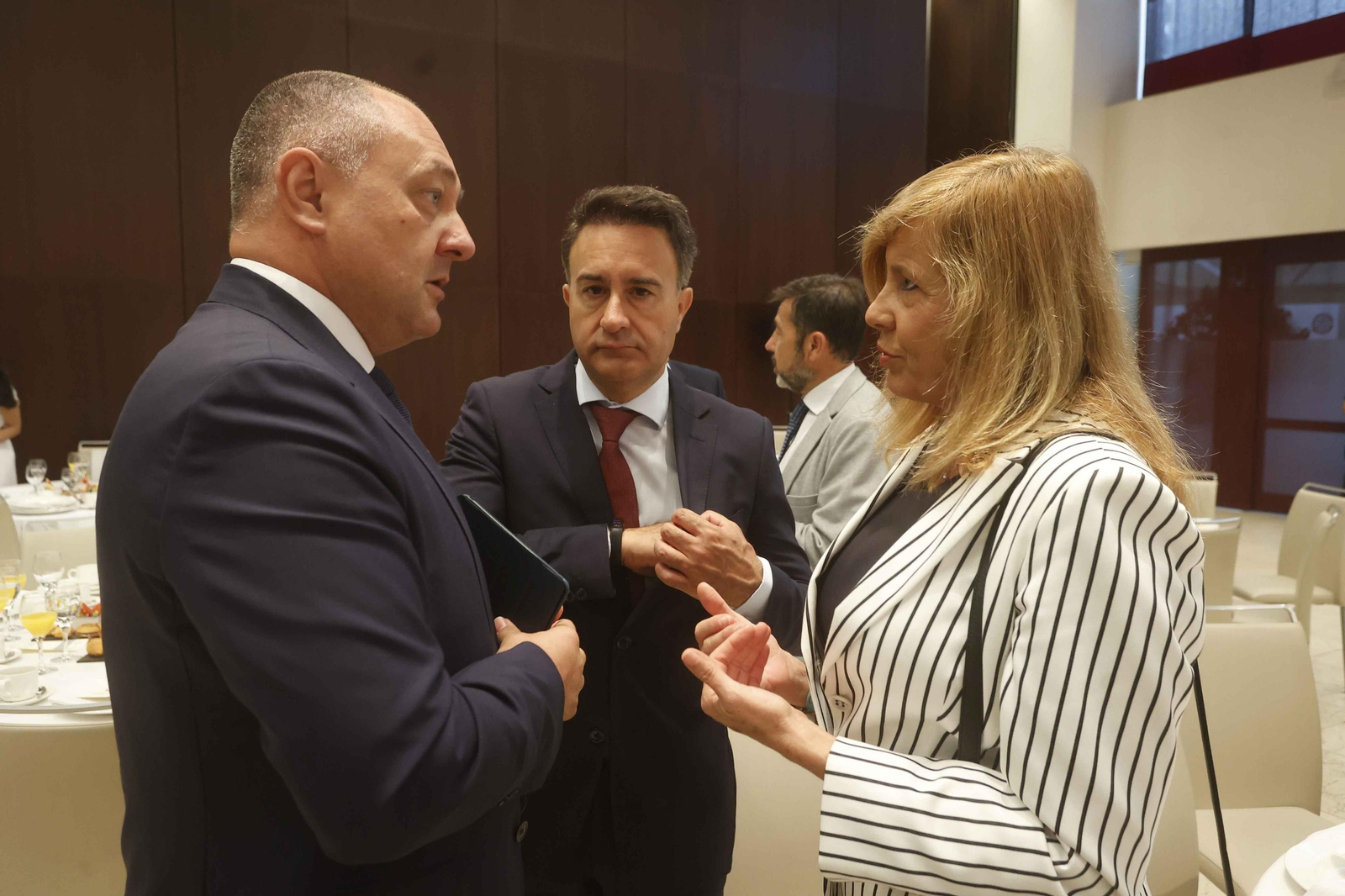 Elías Bendodo en el Foro Joly, todas las imágenes