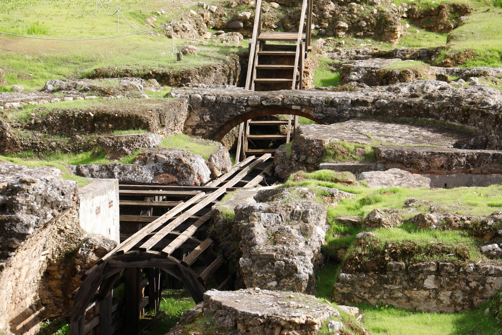 Las imágenes del estado del yacimiento de Cercadilla