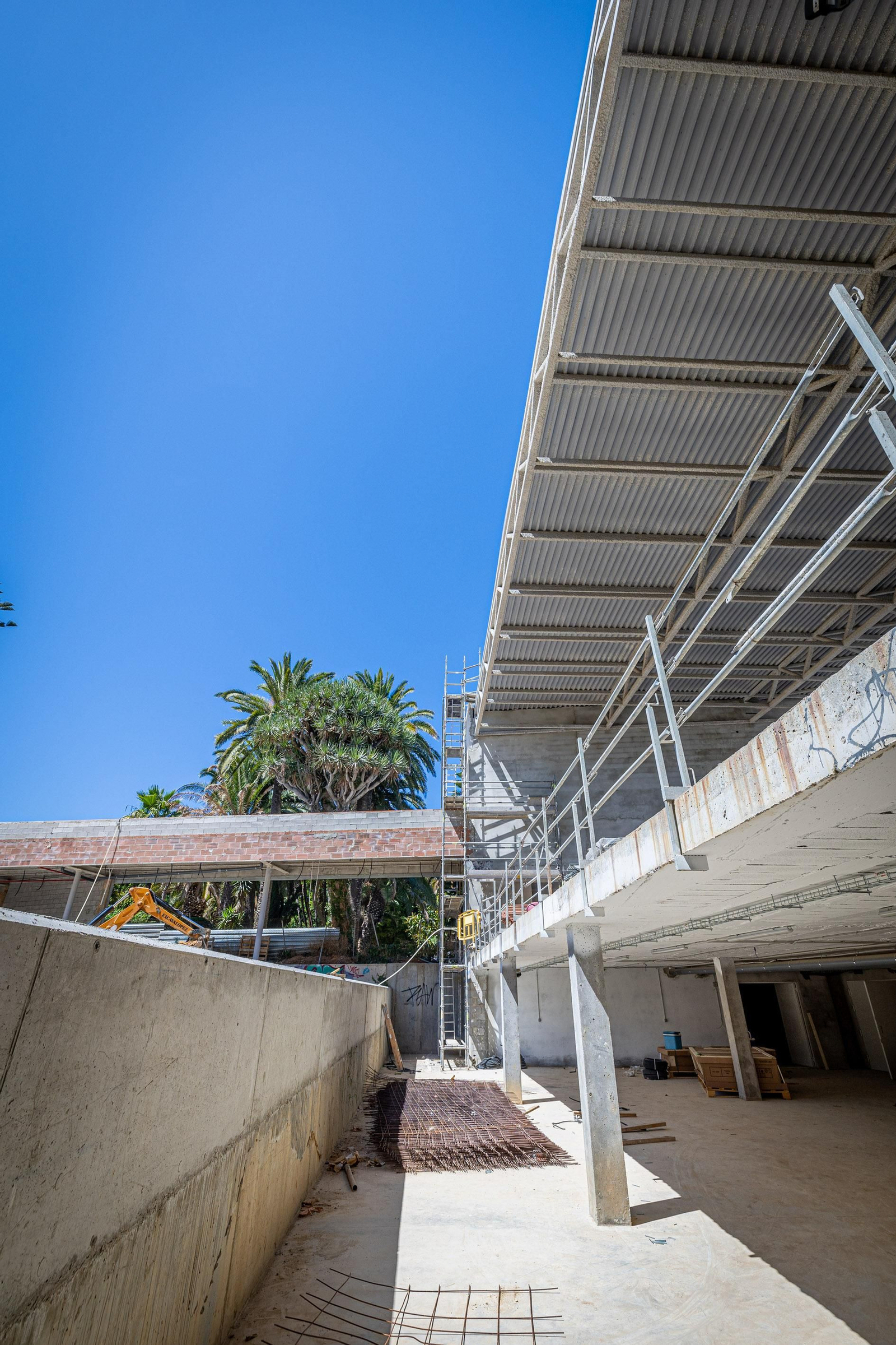 Así se encuentran las obras del Teatro del Parque Genovés