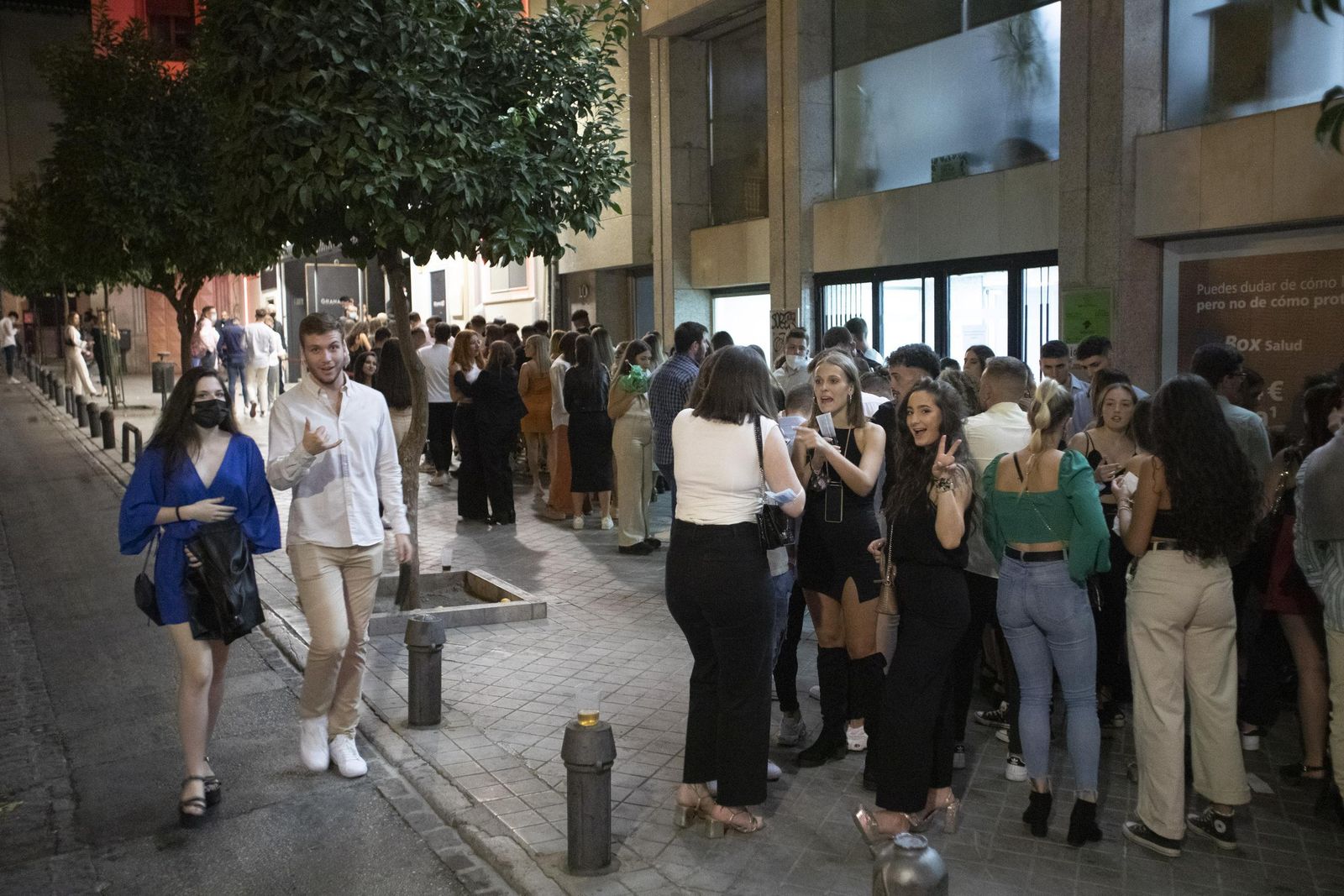 Fotos: así fue la primera noche de Granada en la nueva normalidad
