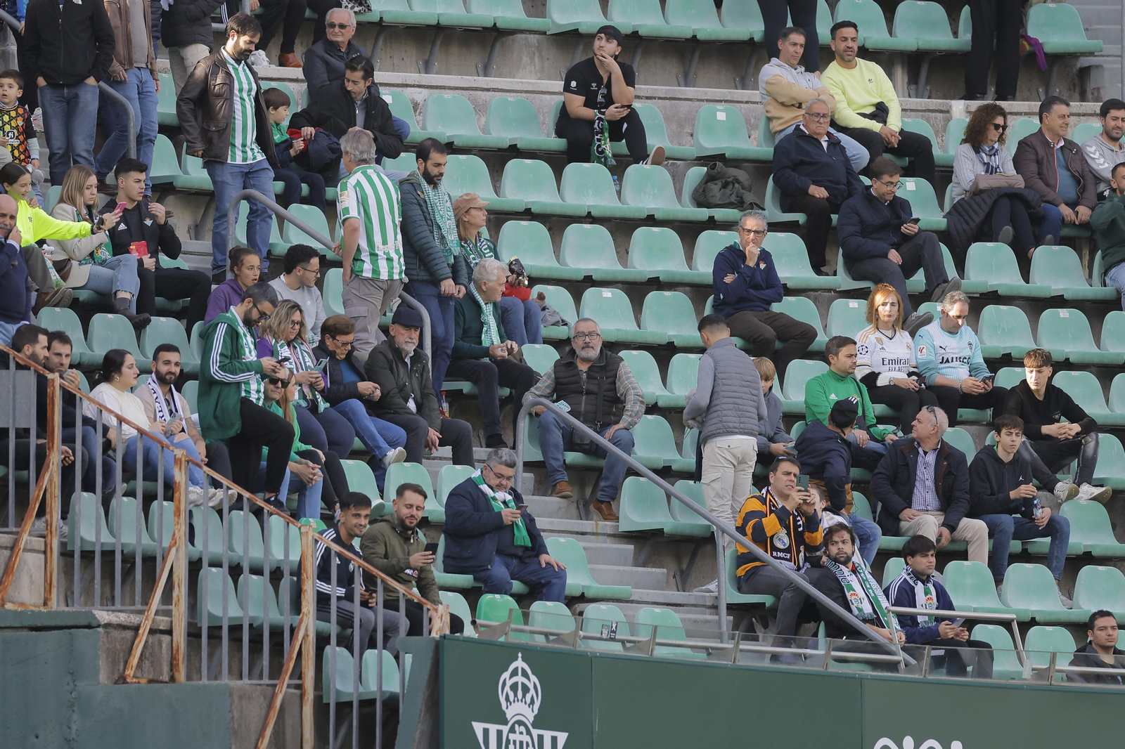 Búscate en las fotos del Betis-Real Madrid