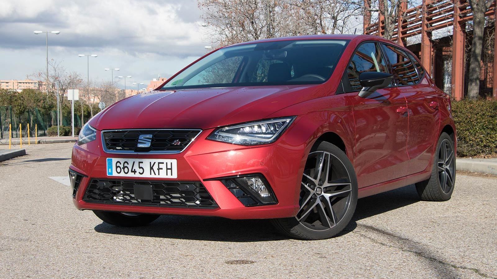 Posee una imagen más dinámica pero sin estridencias.