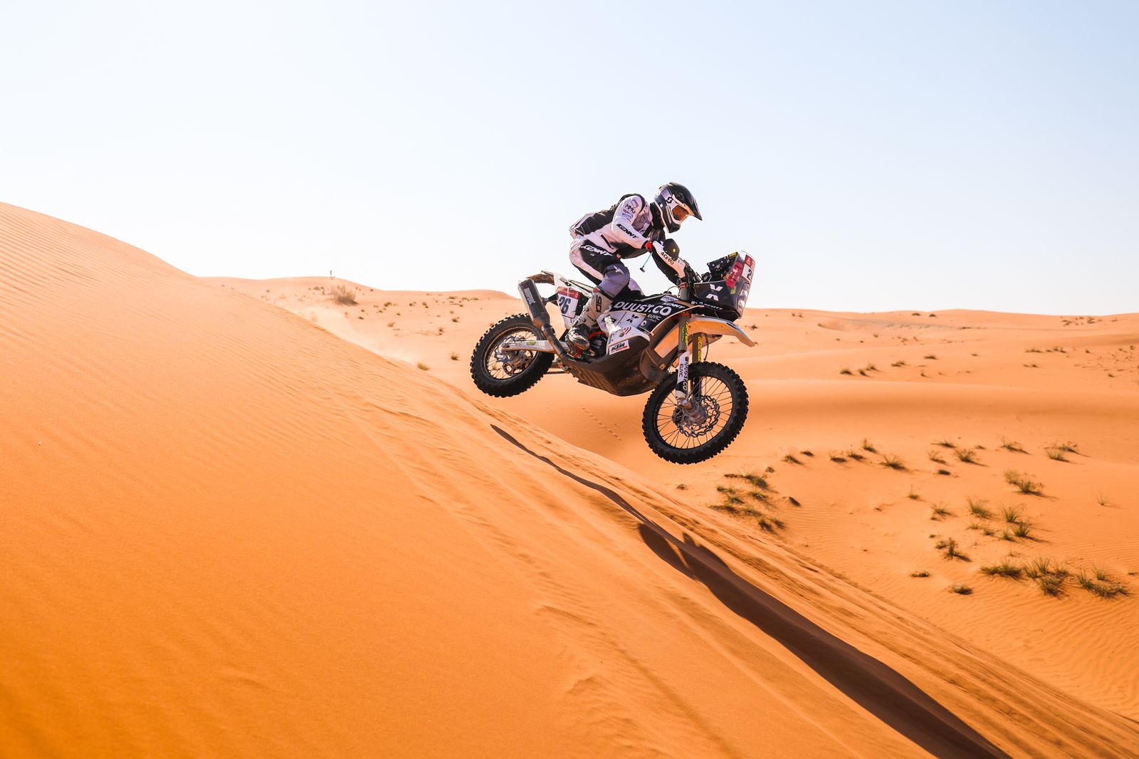Las espectaculares imágenes del Dakar por las dunas