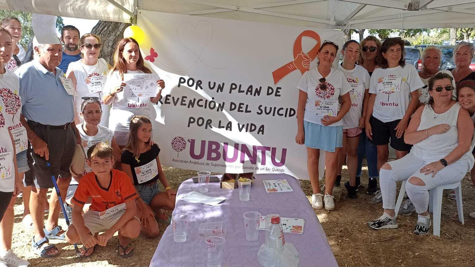 Actividad de concienciación desarrollada por la asociación andaluza de supervivientes Ubuntu