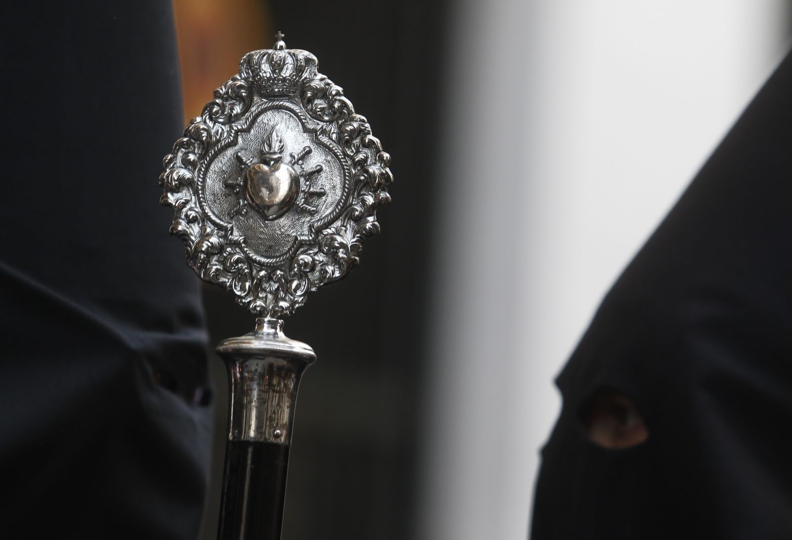 Viernes Santo en Córdoba: la procesión de los Dolores, en imágenes