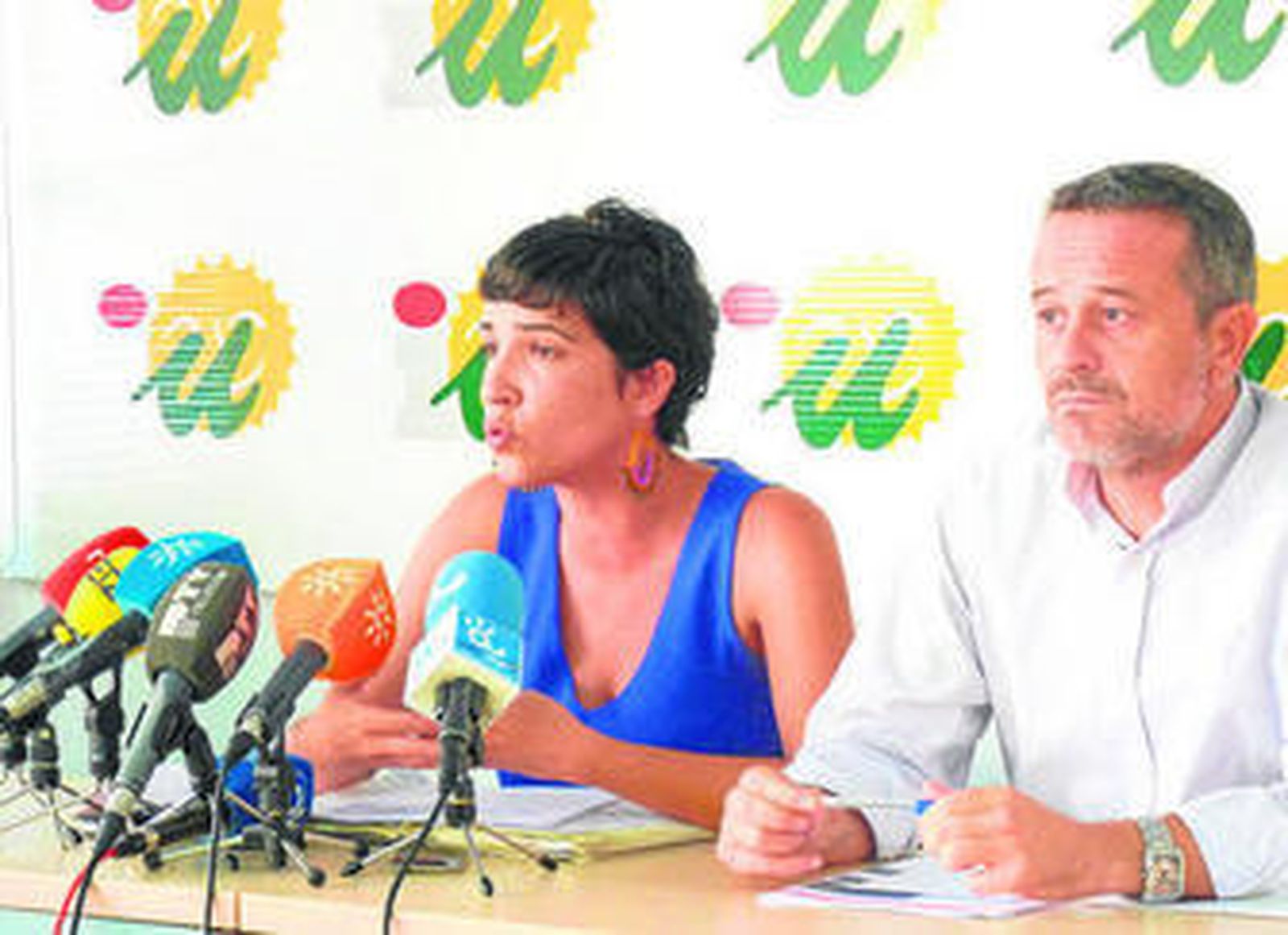 Antonia Morillas y José Antonio Castro en al rueda de prensa de ayer.